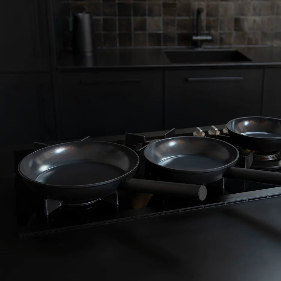 CERAMIC ALUMINIUM FRY PAN 24CM BLACK